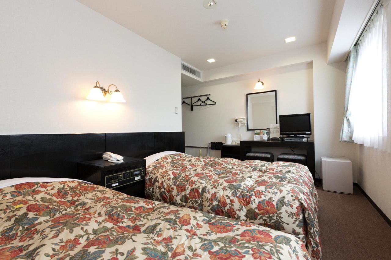 היטה Plaza Hotel Fujinoi מראה חיצוני תמונה